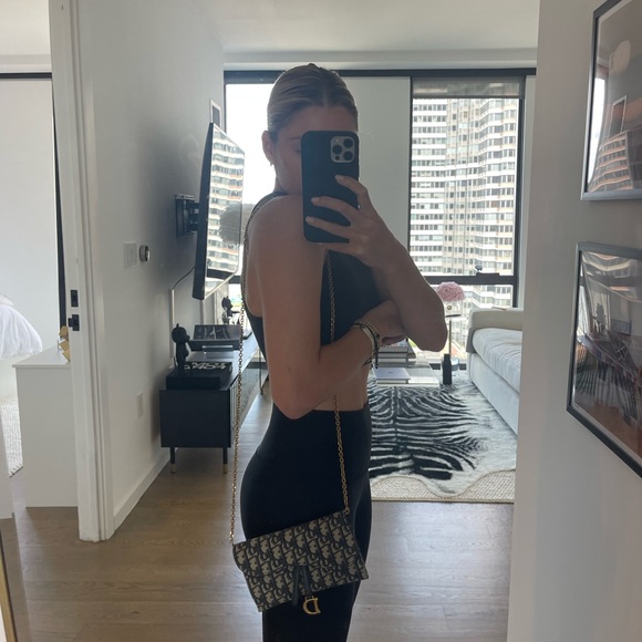 Dior Saddle Wallet on chain - Picture 8 of 8